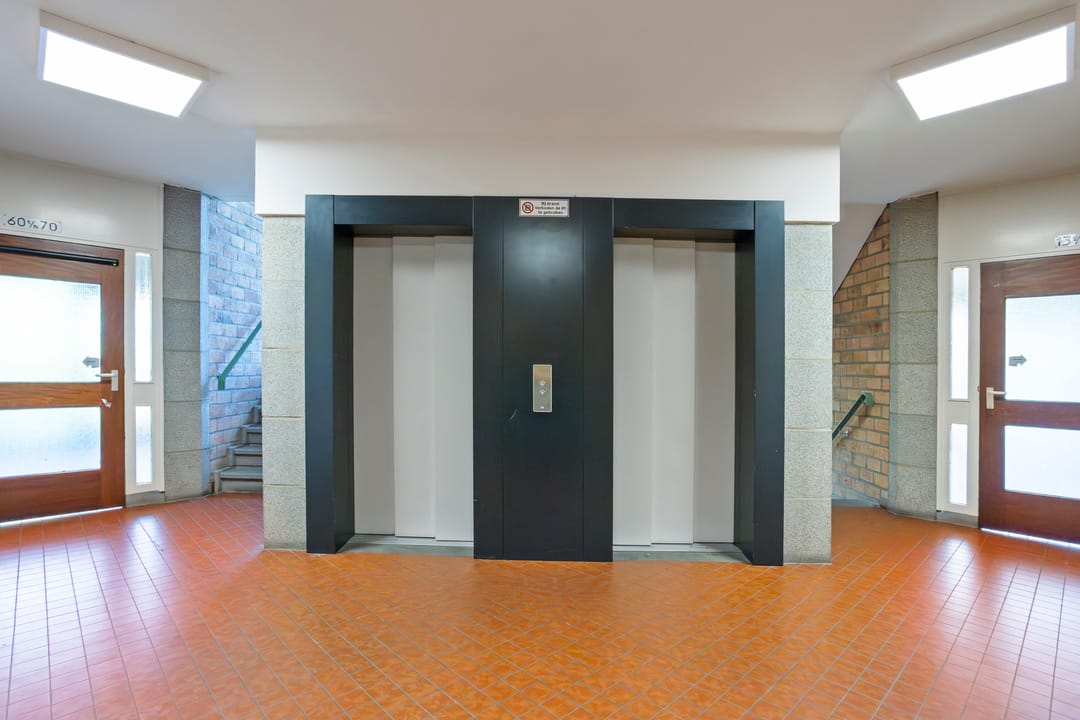 Photo 22 of Koolmeesstraat 66