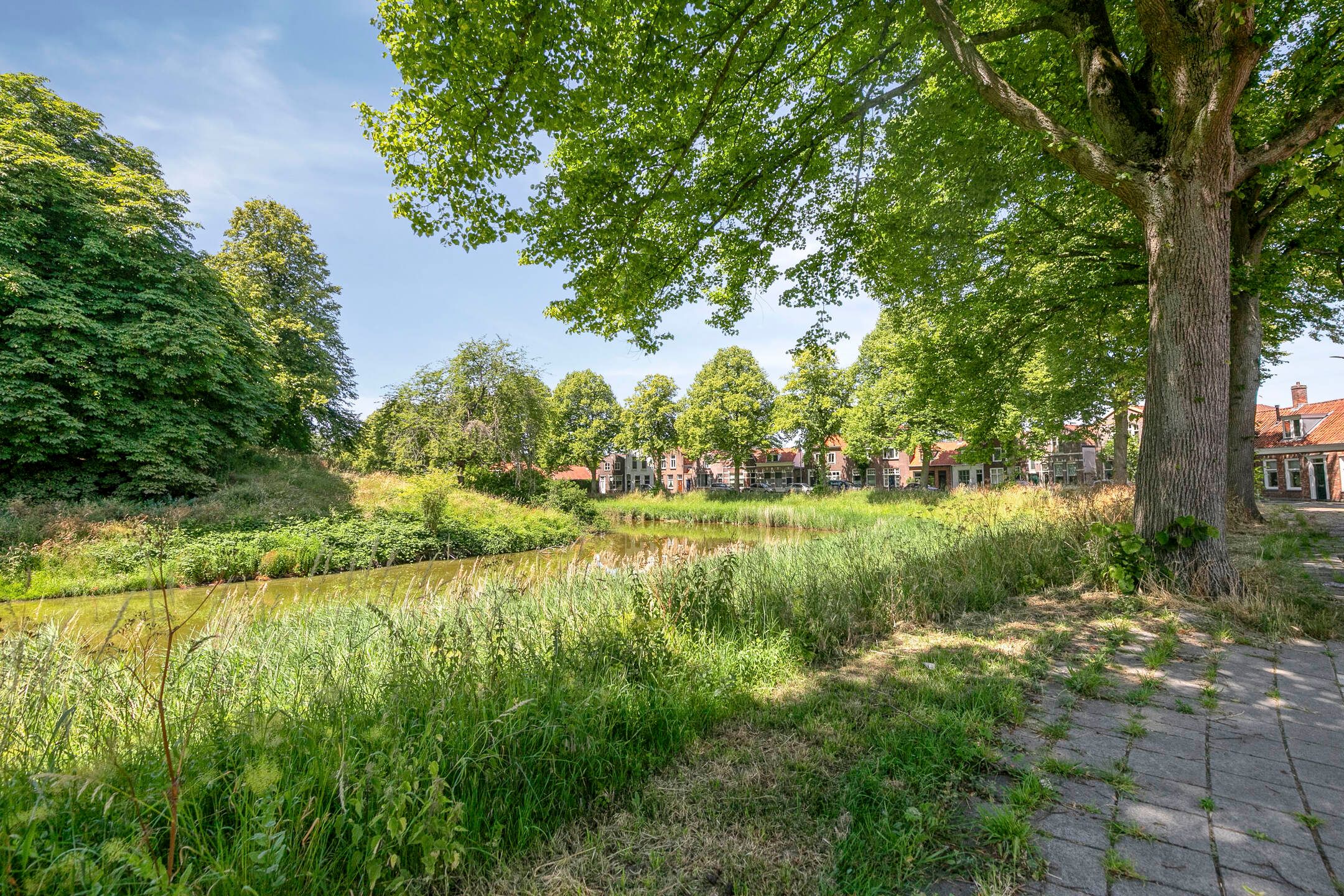 Photo 24 of Dampoortstraat 1