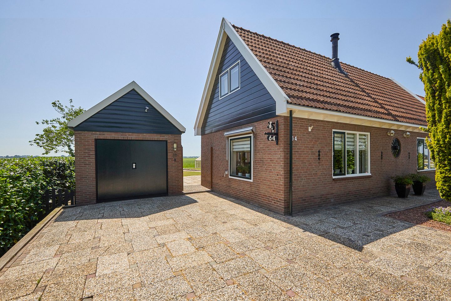 Foto 1 van Oosthuizerweg 64