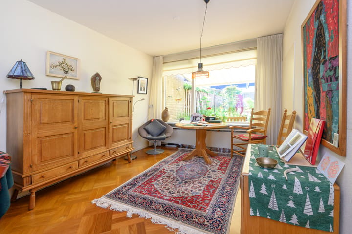 Tussenwoning te koop: Eduard van Beinumlaan 23, Dieren