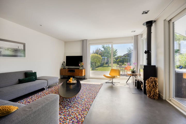 Photo 4 of Voorweg 1-C