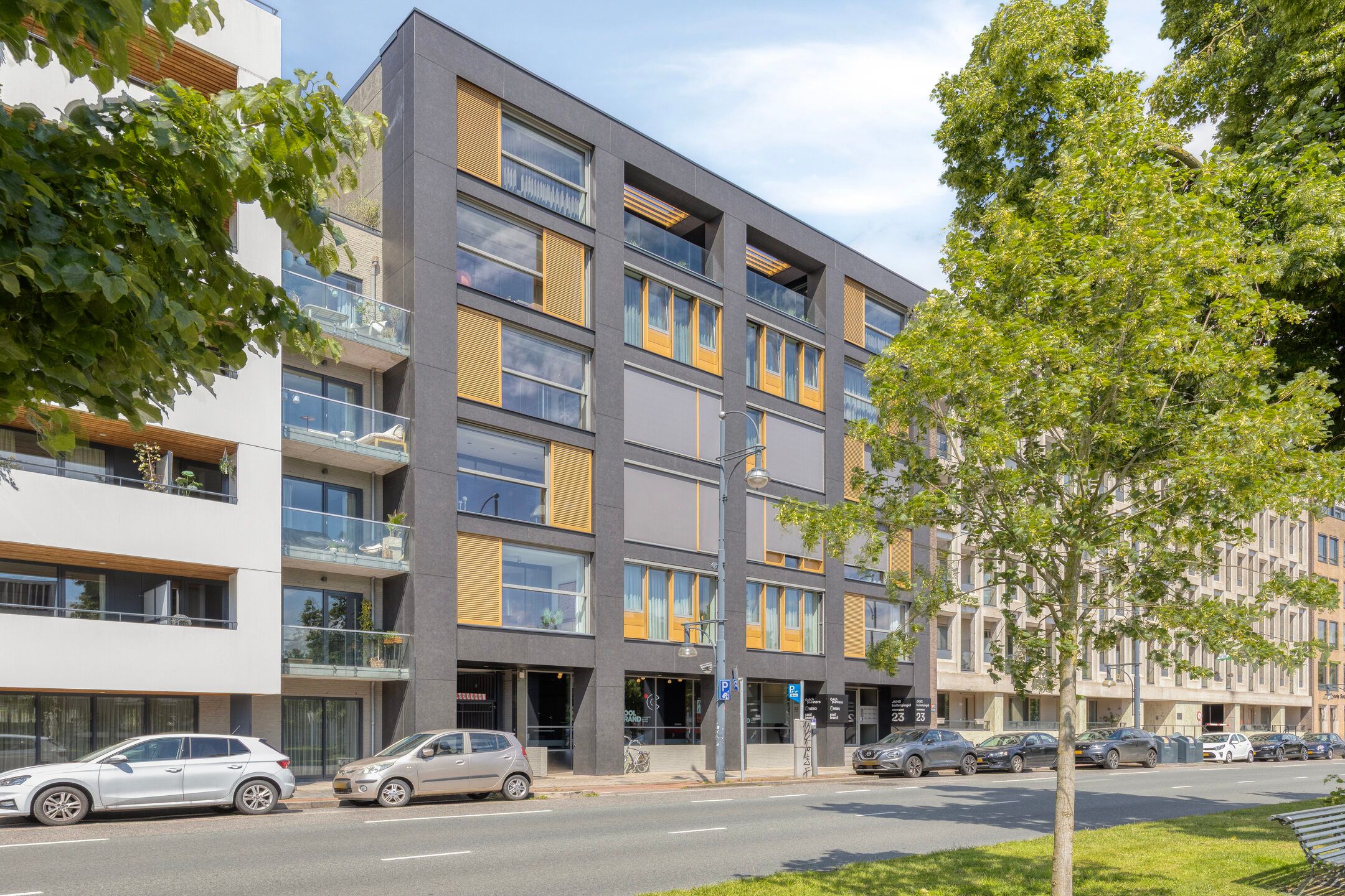 Foto 42 van Jansbuitensingel 23-21