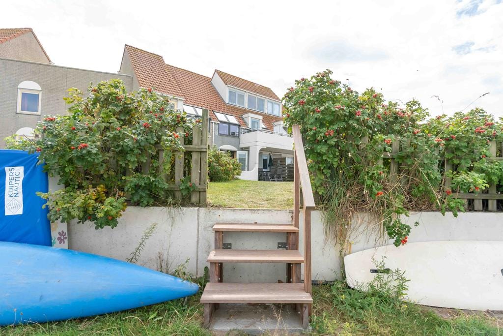 2-bedroom freehold villa in Brouwershaven — photo 3 of 5