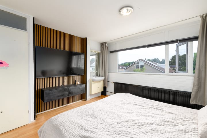 Hoekwoning te koop: Zwemmer 113, Drachten