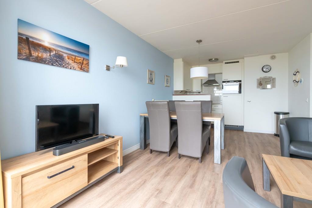 2-bedroom freehold villa in Brouwershaven — photo 4 of 5
