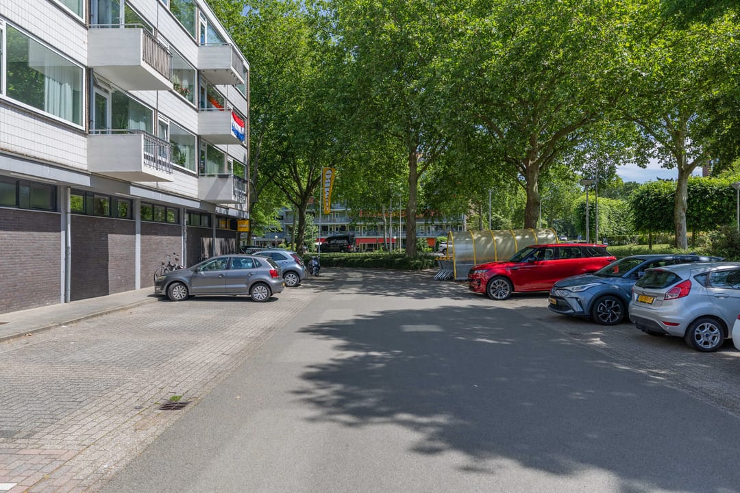 Photo 22 of Johannes van Vlotenlaan 4-F10