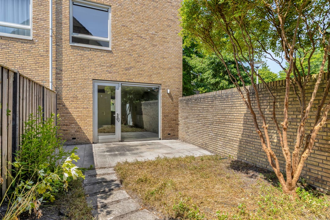 Photo 31 of Broekstraat 18-A
