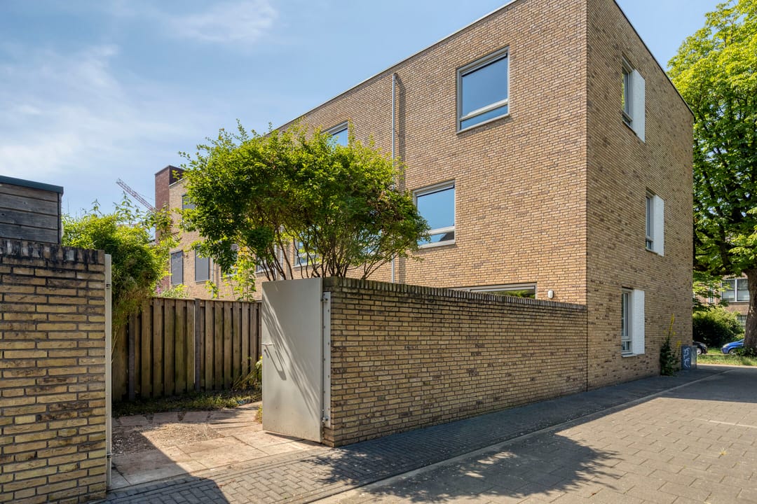 Photo 32 of Broekstraat 18-A