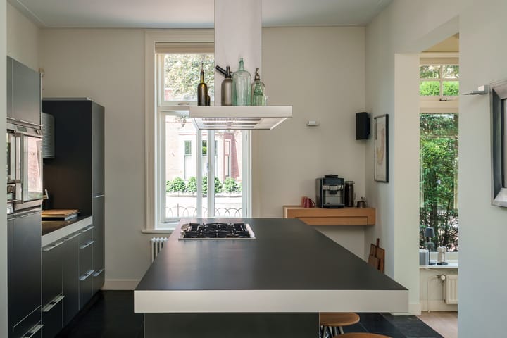 Twee-onder-één-kap te koop: Ruijsdaelplein 4, Naarden