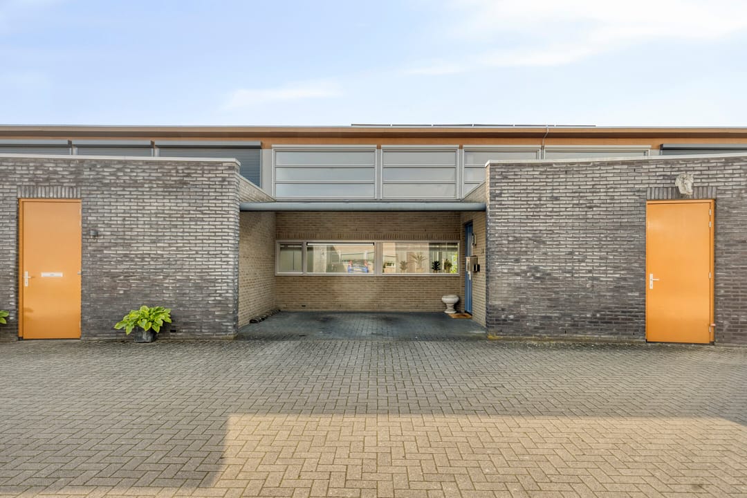 Foto 1 van Rijksweg 126-B