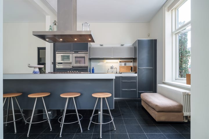 Twee-onder-één-kap te koop: Ruijsdaelplein 4, Naarden