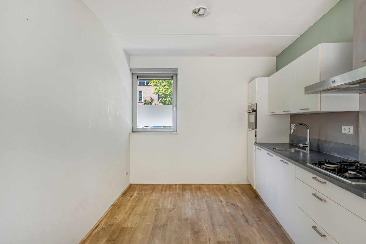 Photo 10 of Broekstraat 18-A