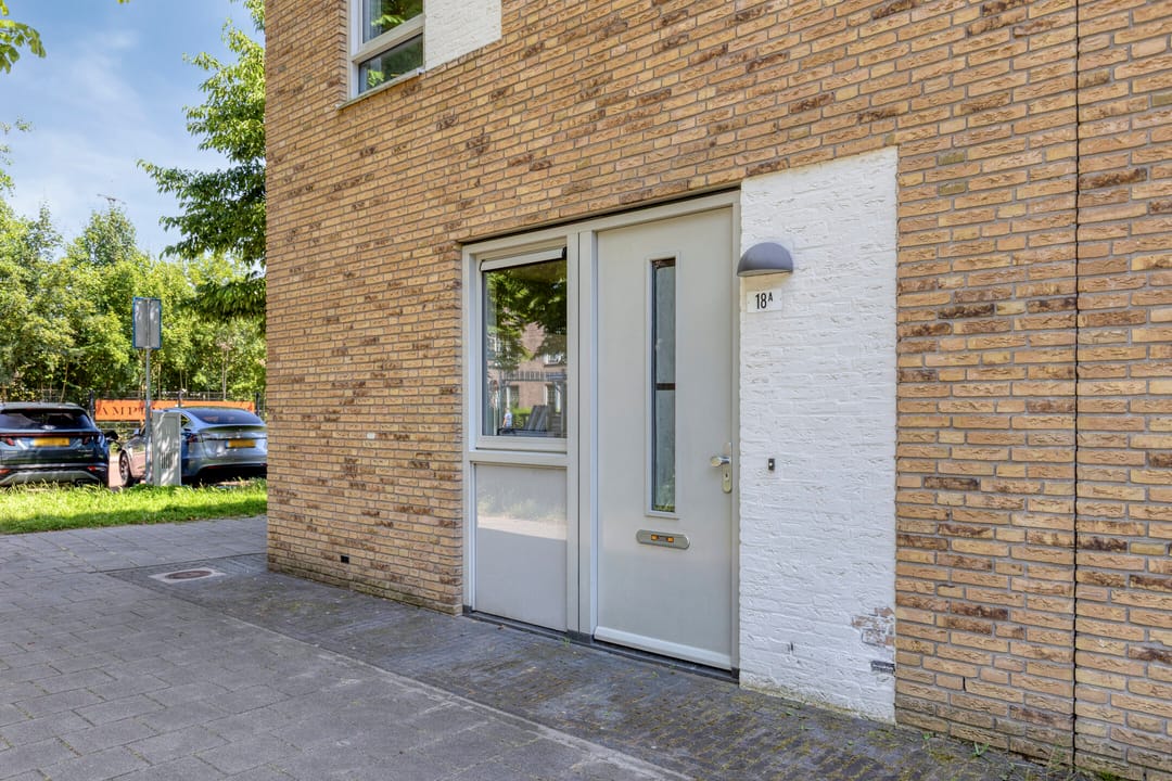 Photo 2 of Broekstraat 18-A