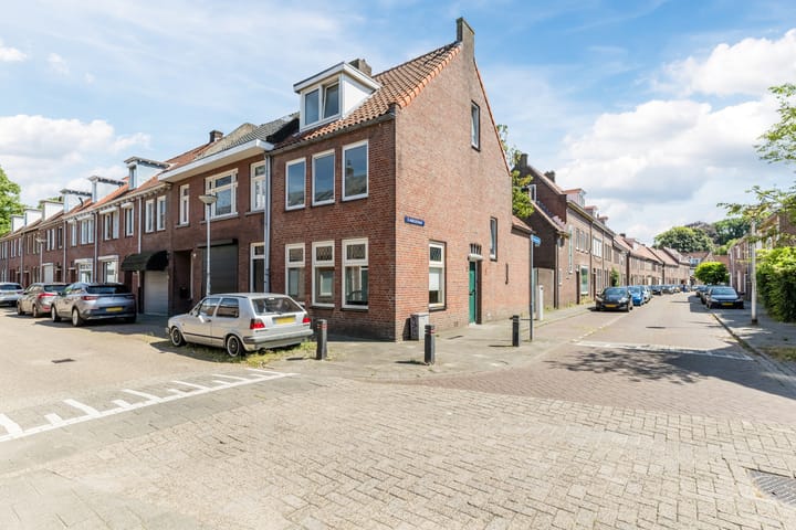 Foto 2 van Sint Marcusstraat 2
