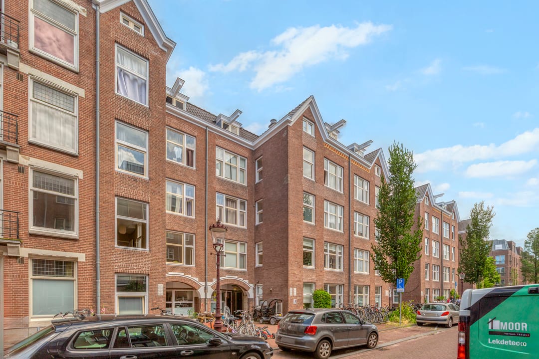 Photo 46 of Madurastraat 65-D
