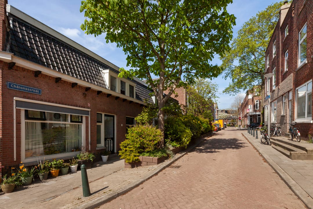 Foto 1 van Châlonsstraat 1