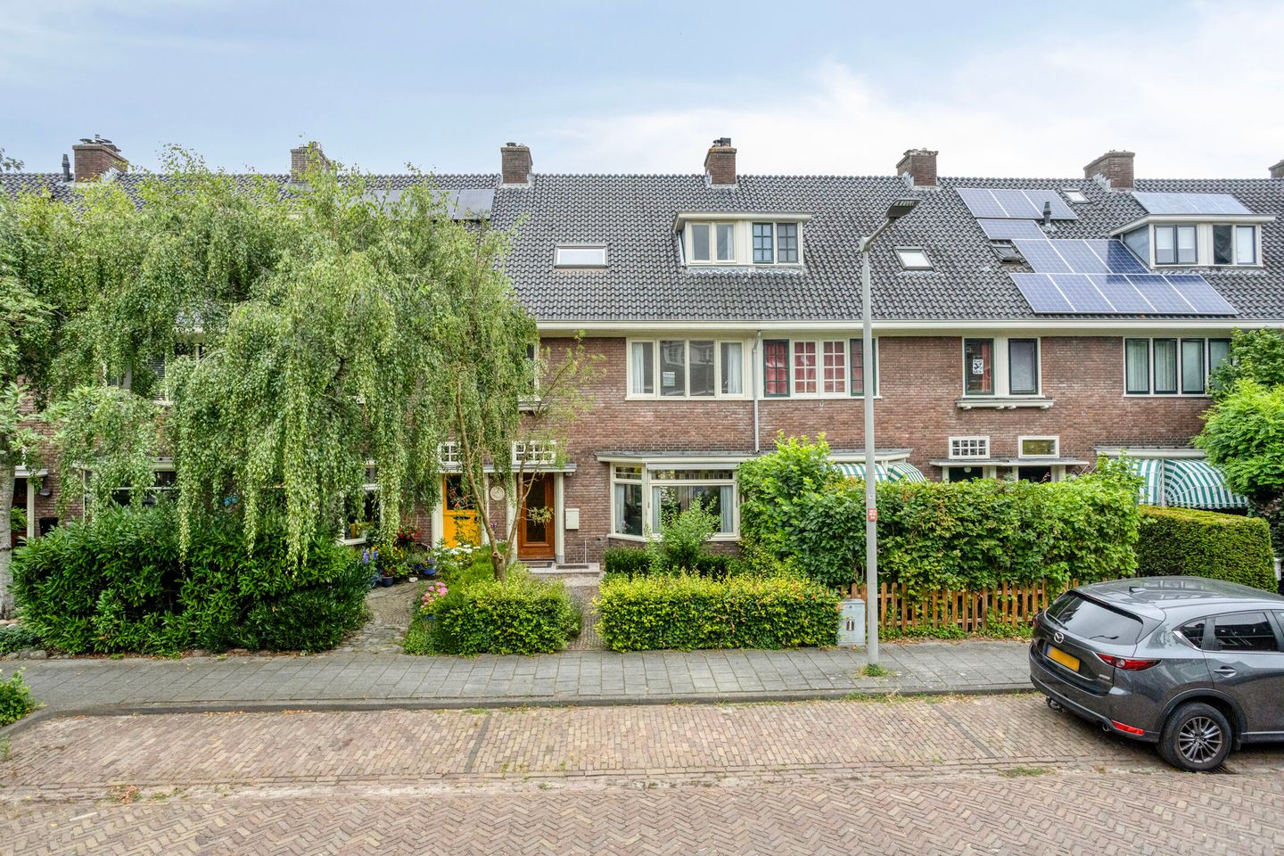 Photo 35 of Megenstraat 13