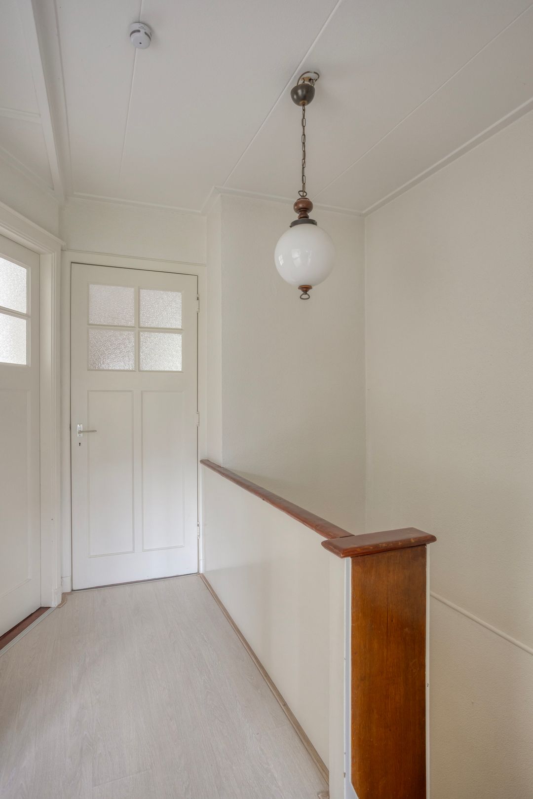 Photo 13 of Megenstraat 13