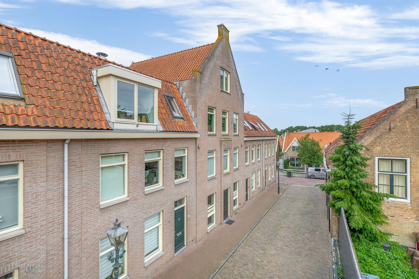 Photo 5 of Queenboroughstraat 21