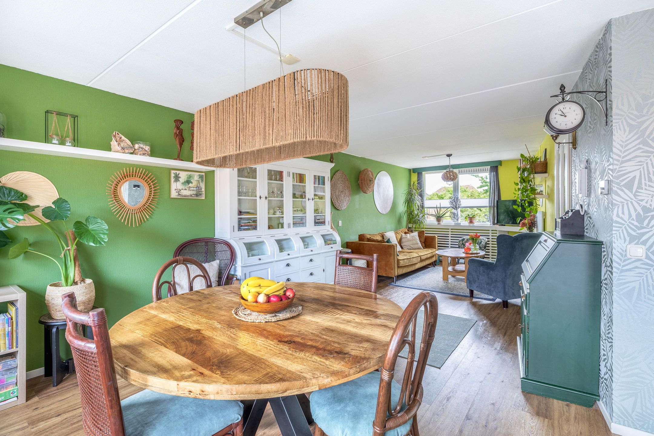 Photo 24 of Queenboroughstraat 21