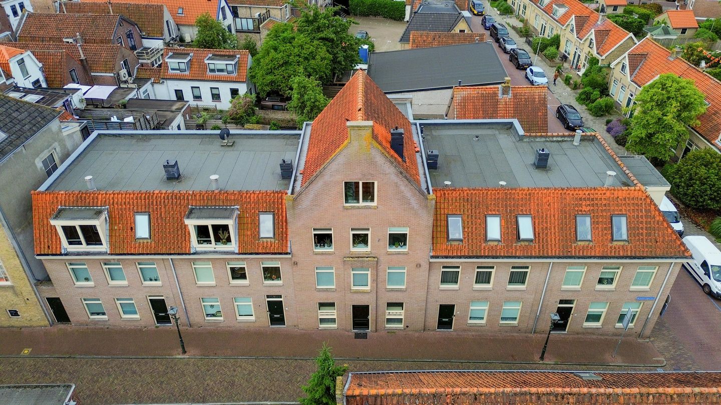 Photo 50 of Queenboroughstraat 21