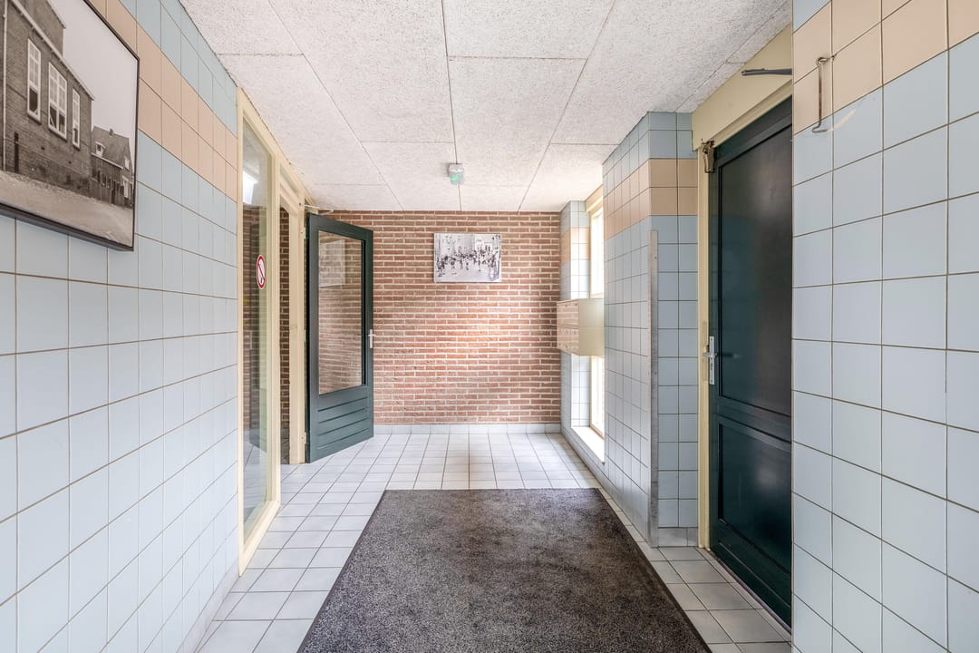 Photo 8 of Queenboroughstraat 21