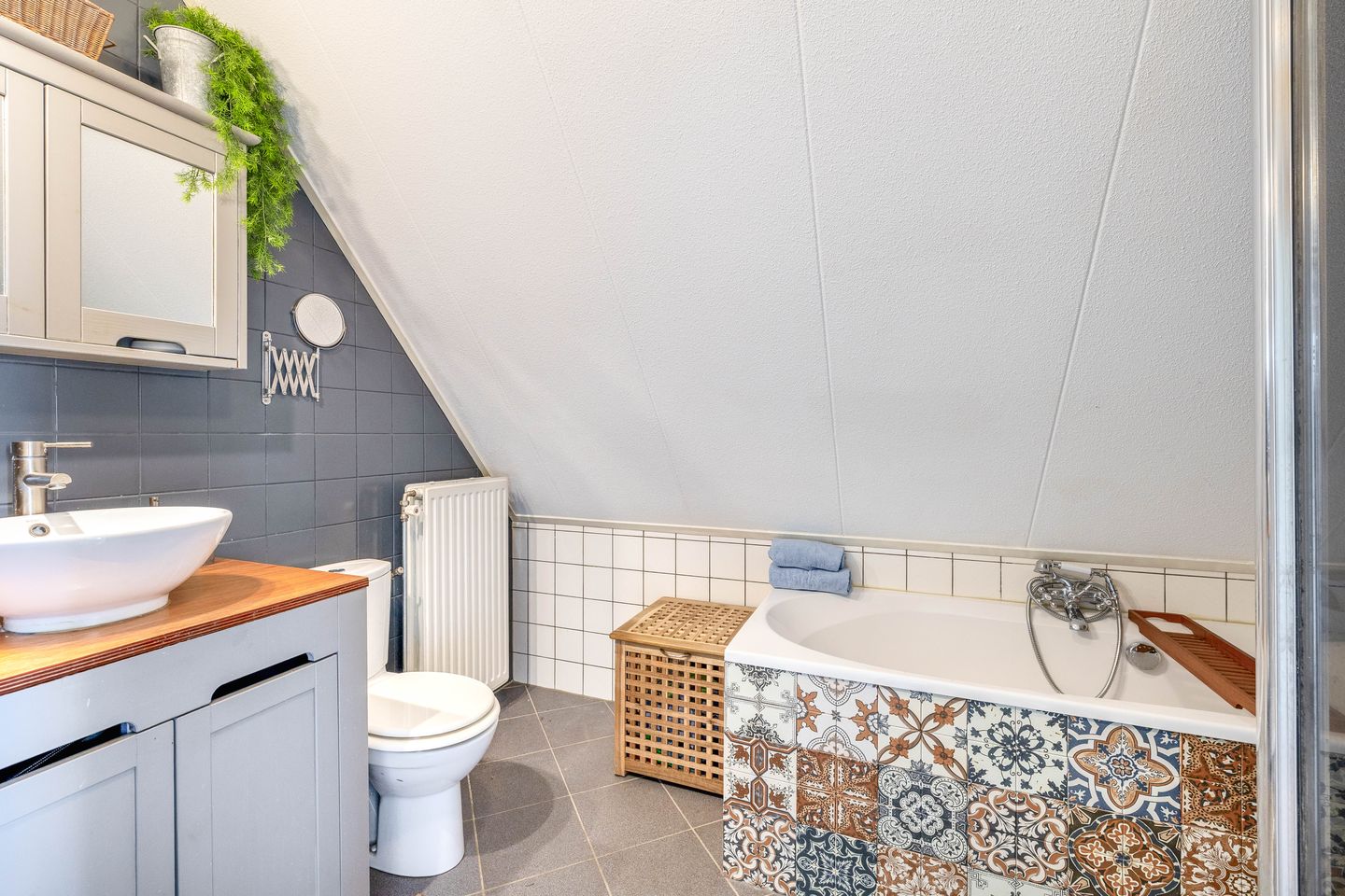 Photo 4 of Queenboroughstraat 21