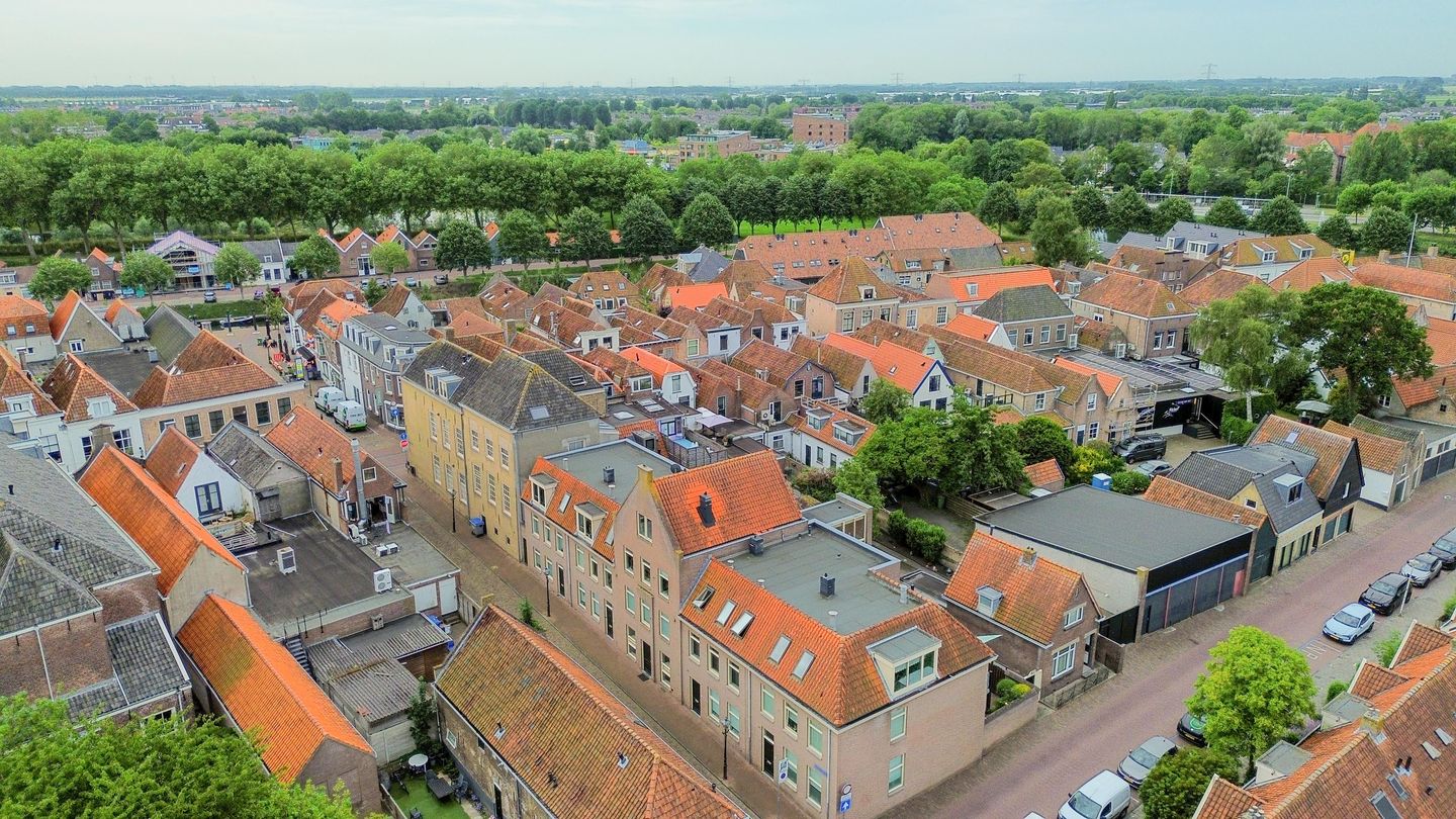 Photo 49 of Queenboroughstraat 21