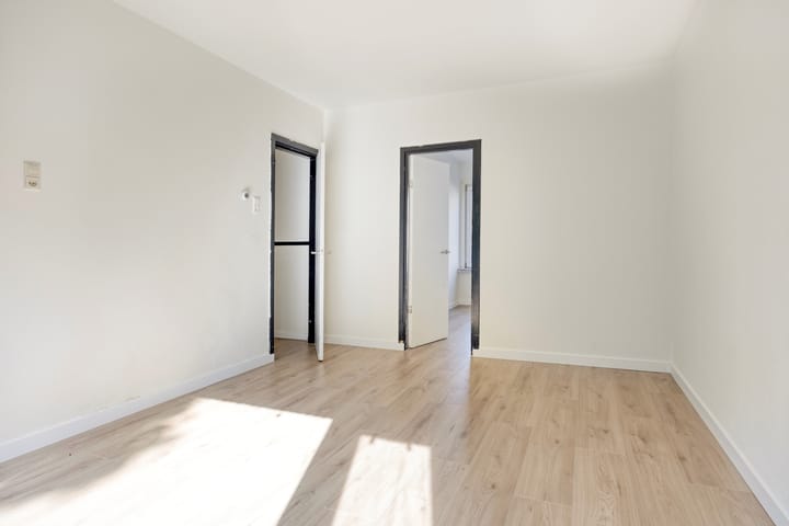 Foto 4 van Wieringerstraat 30-A