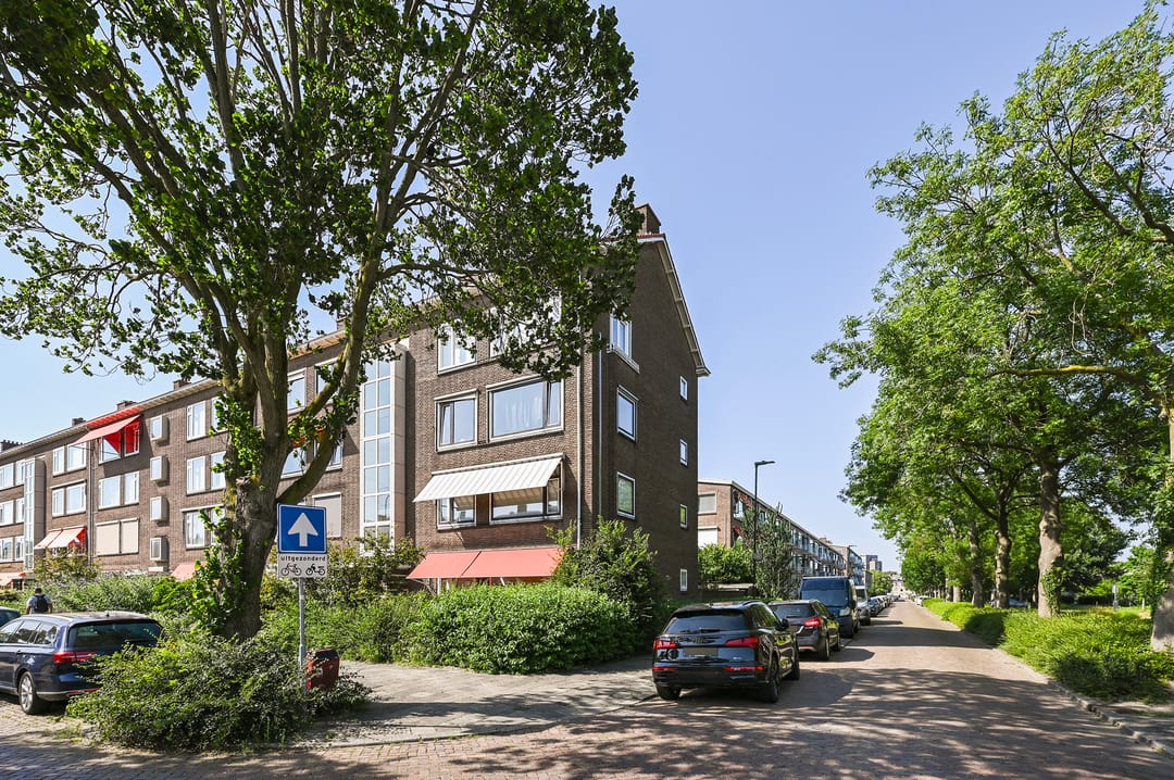 Photo 1 of Koningin Julianalaan 171