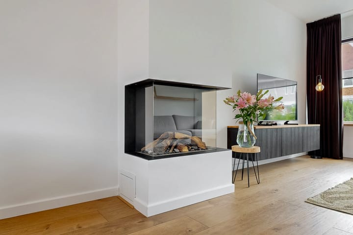 Tussenwoning te koop: van Swietenstraat 4, Zoeterwoude