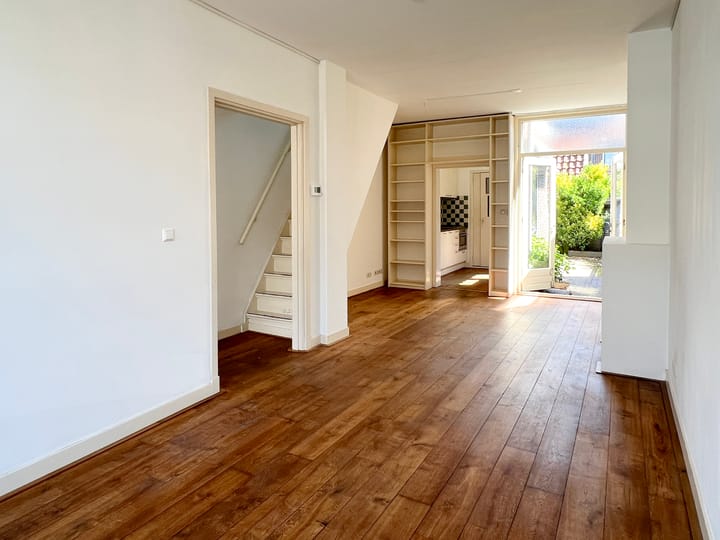 Foto 4 van Van der Helststraat 28