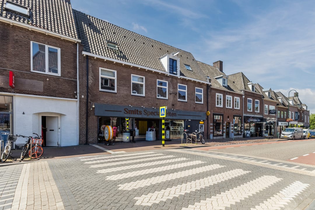 Photo 43 of Van Deventerstraat 10-C