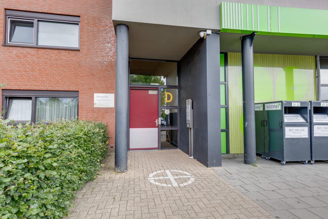 Photo 8 of Willy Brandtplein 262