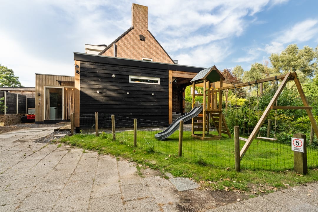 Photo 37 of Noordermeerweg 19-A