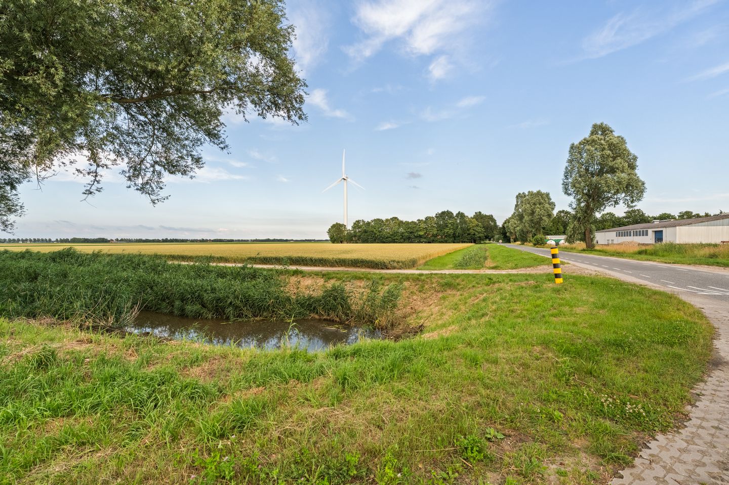 Photo 10 of Noordermeerweg 19-A