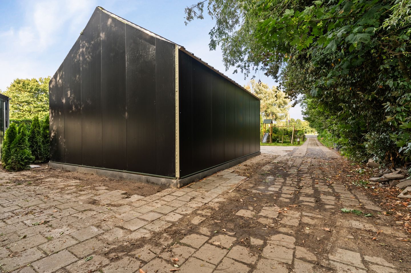 Photo 35 of Noordermeerweg 19-A
