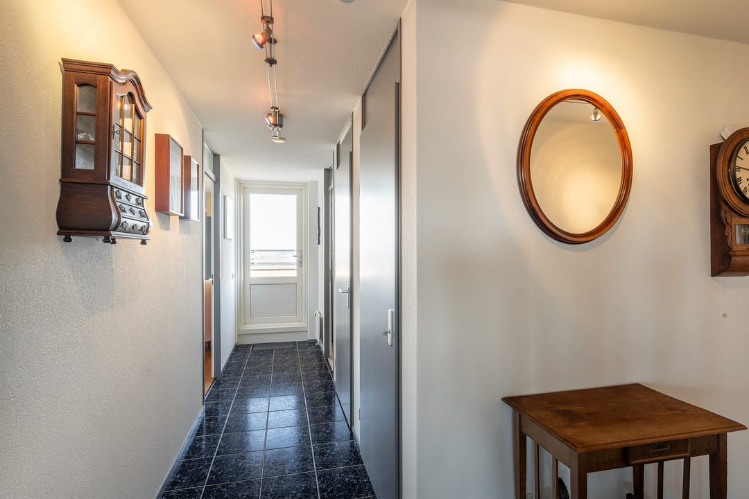 Photo 8 of Van Limburg Stirumstraat 213