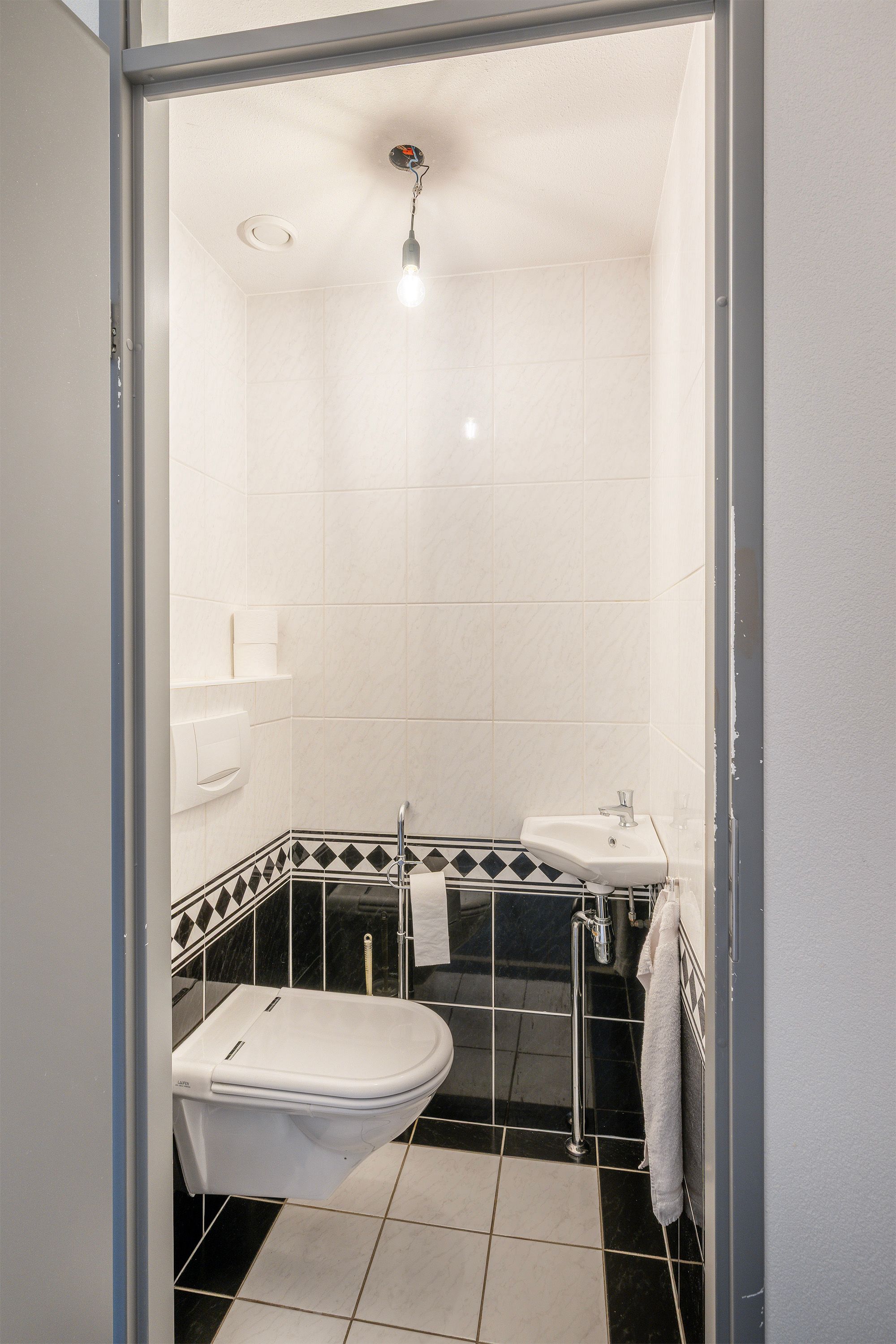 Photo 6 of Van Limburg Stirumstraat 213
