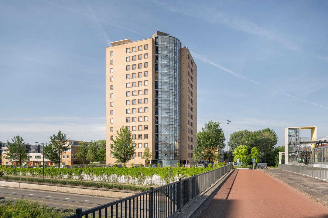 Photo 1 of Van Limburg Stirumstraat 213
