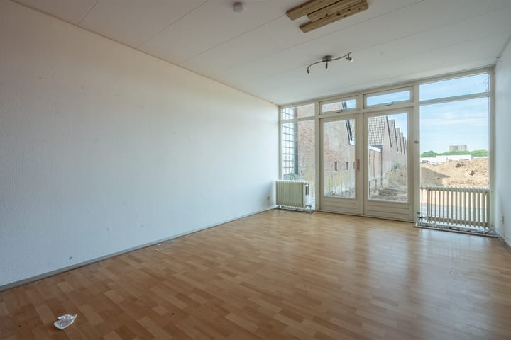 Twee-onder-één-kap te koop: Costerweg 3, Wageningen
