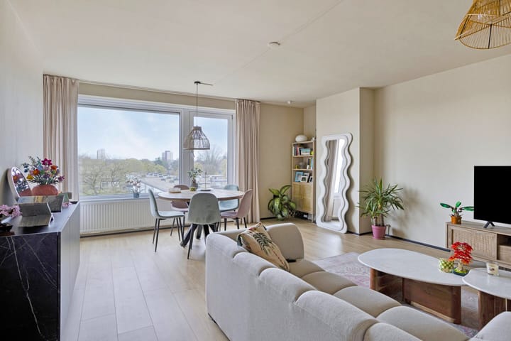 Photo 3 of Van Ruusbroecstraat 97