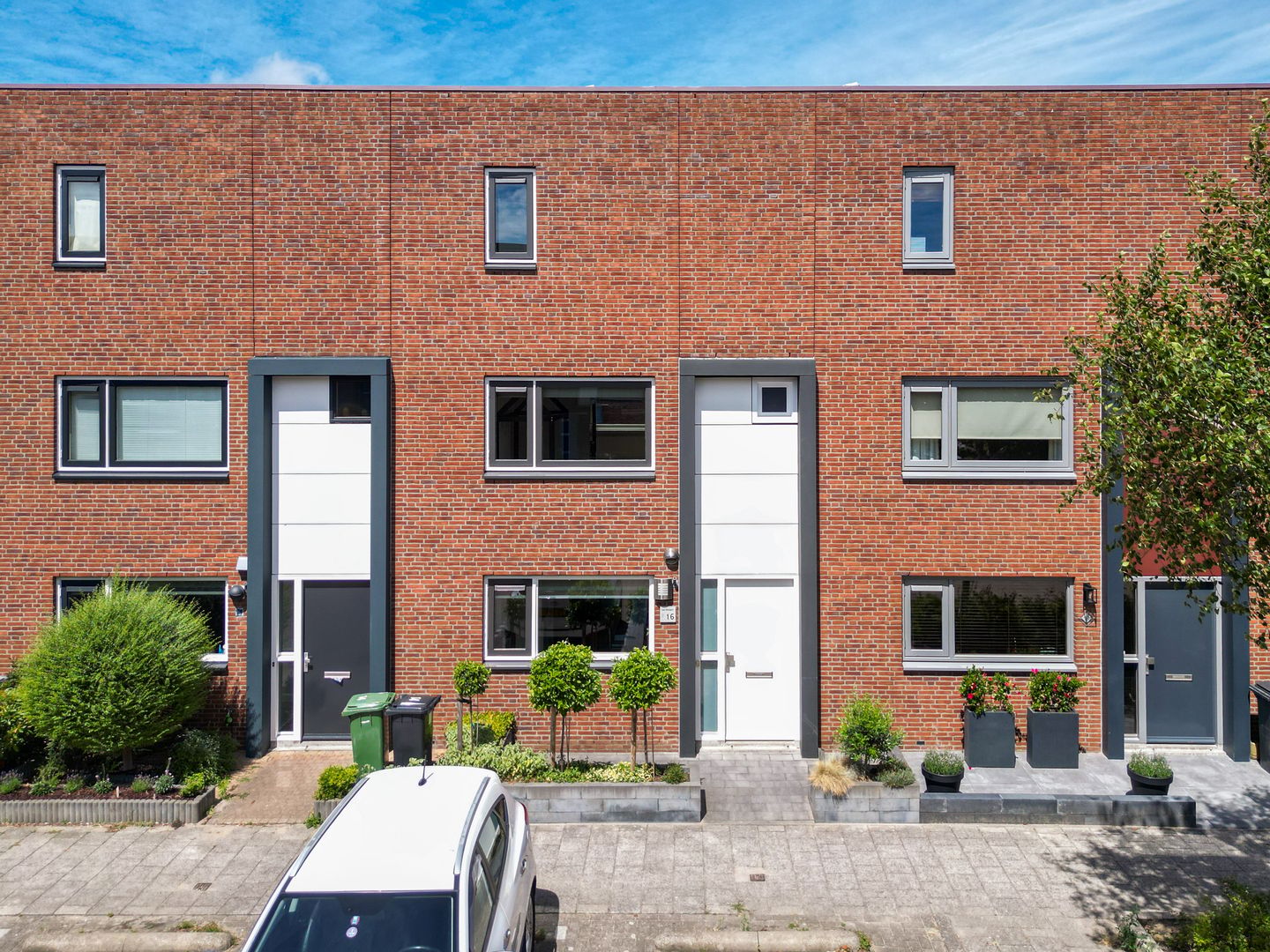 Foto 44 van Dirck Verhagenstraat 16