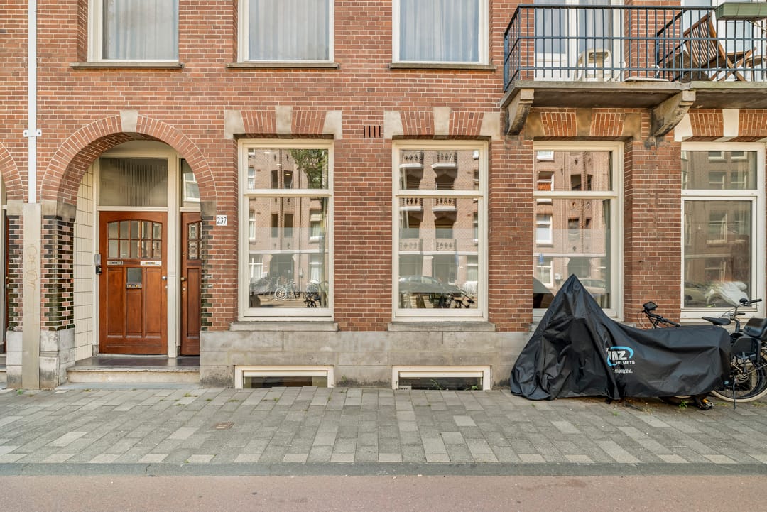 Photo 52 of Admiraal De Ruijterweg 237-H