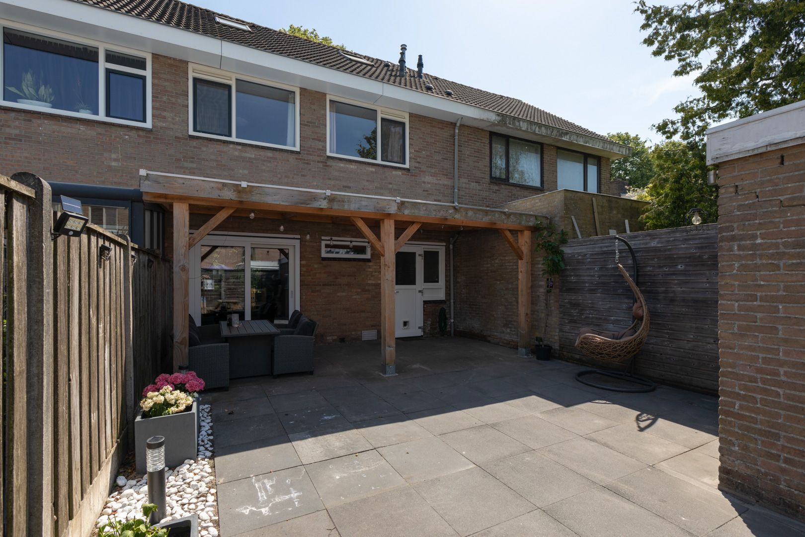 Photo 36 of Scherwolderhemstraat 22