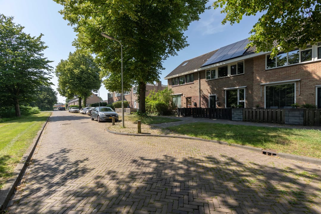 Photo 41 of Scherwolderhemstraat 22