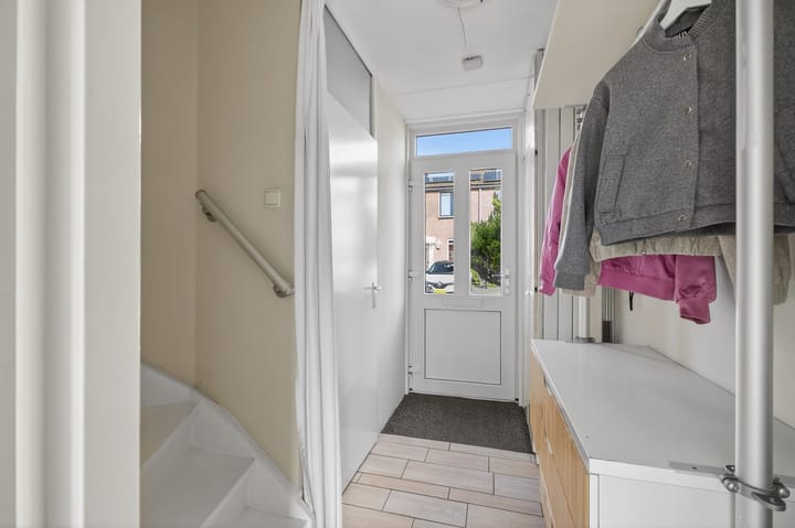 Tussenwoning te koop: Harpoenier 35, Landsmeer