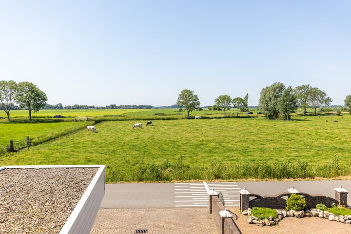 Tussenwoning te koop: Lage Klompweg 16B, Weesp