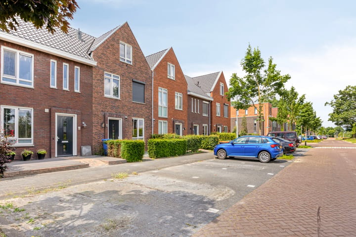 Foto 3 van Zijdehoenderlaan 10