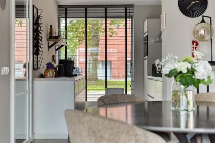 Hoekwoning te koop: Arke Noëstraat 80, Tilburg